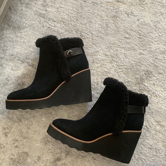 Coach - Kingston Winter Short Wedge Boots 9 - Picture 1 of 6
